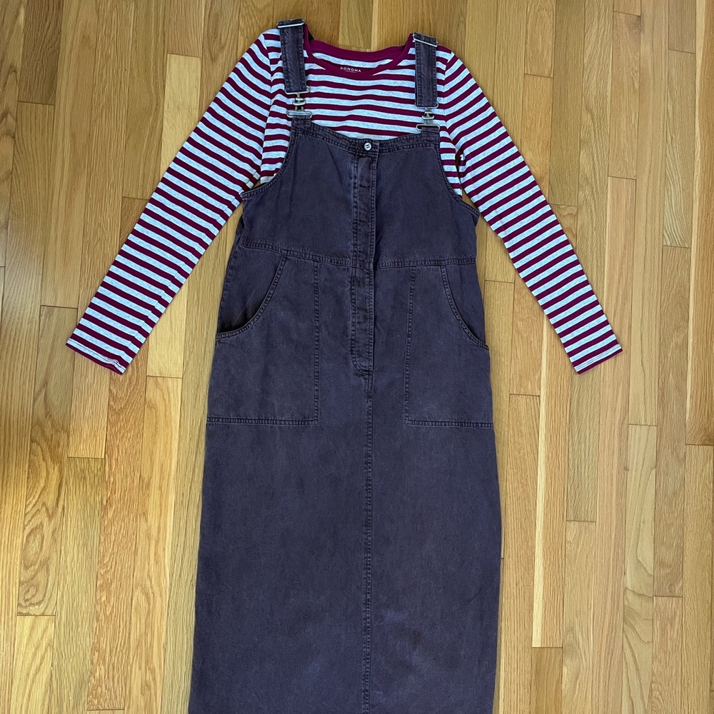 Vintage  Plum colored Overall Jumper with pockets!